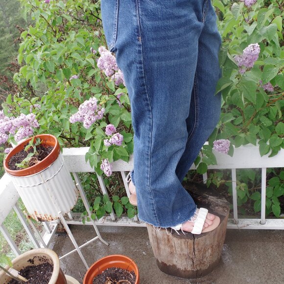 Ladies MNG Medium Washed Jeans - Picture 2 of 5